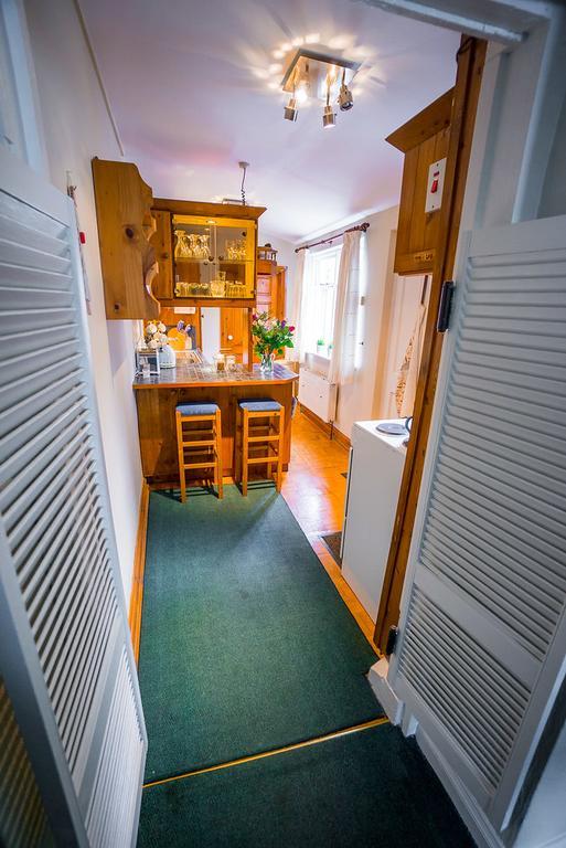 The Small House Листоуэл Экстерьер фото